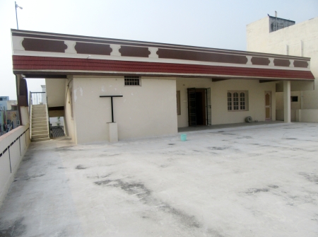 10) Li id 370 - Third Floor 2 BHk Pent House.JPG